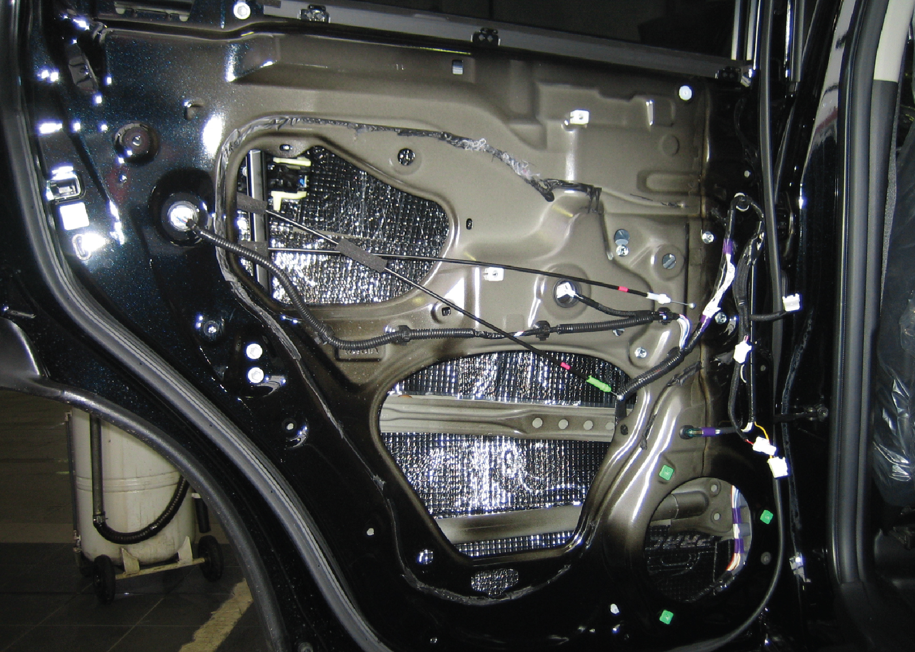 Шумоизоляция Toyota Prado