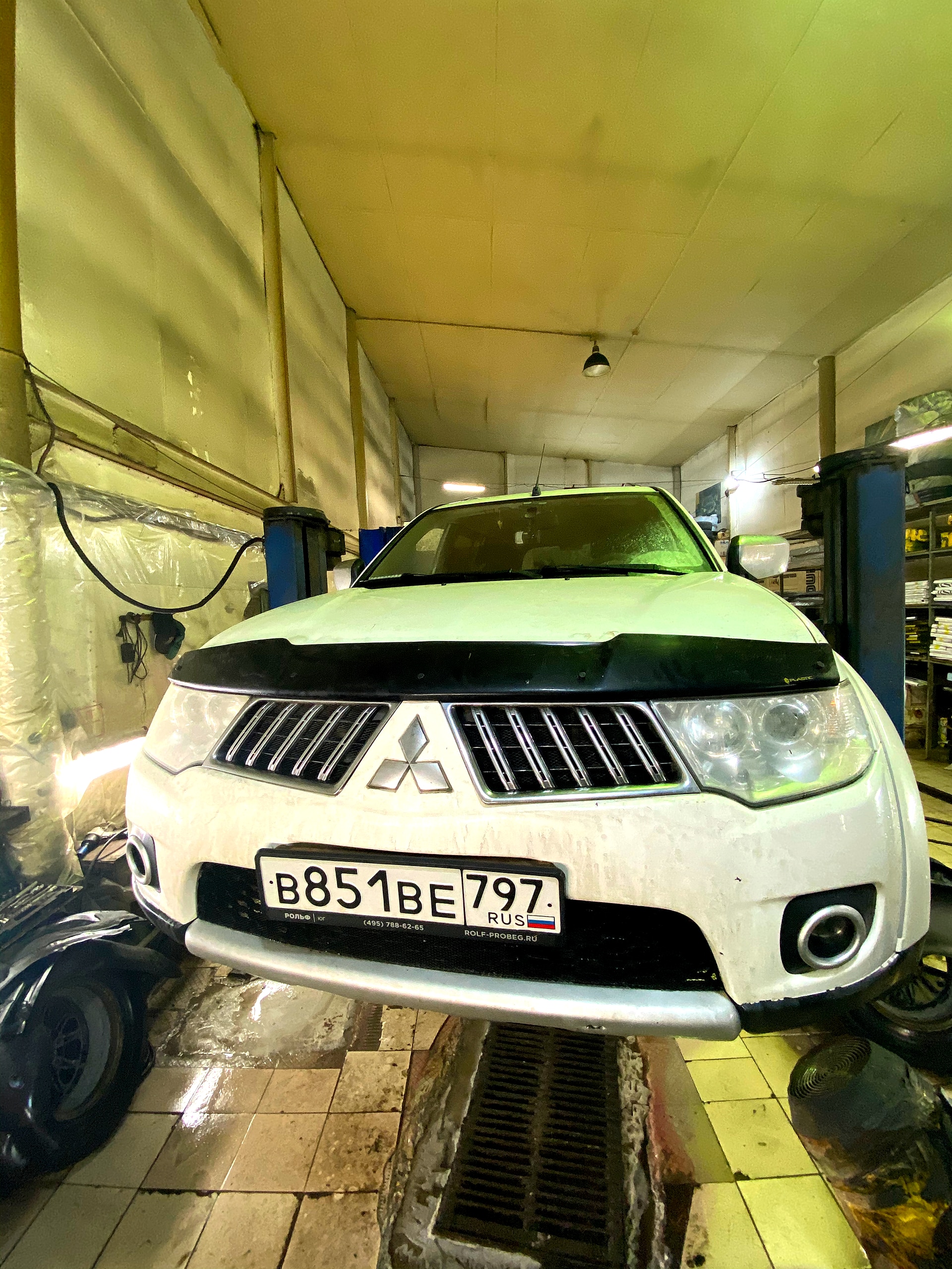 Мойка днища Mitsubishi Pajero Sport перед антикором - РБ Групп