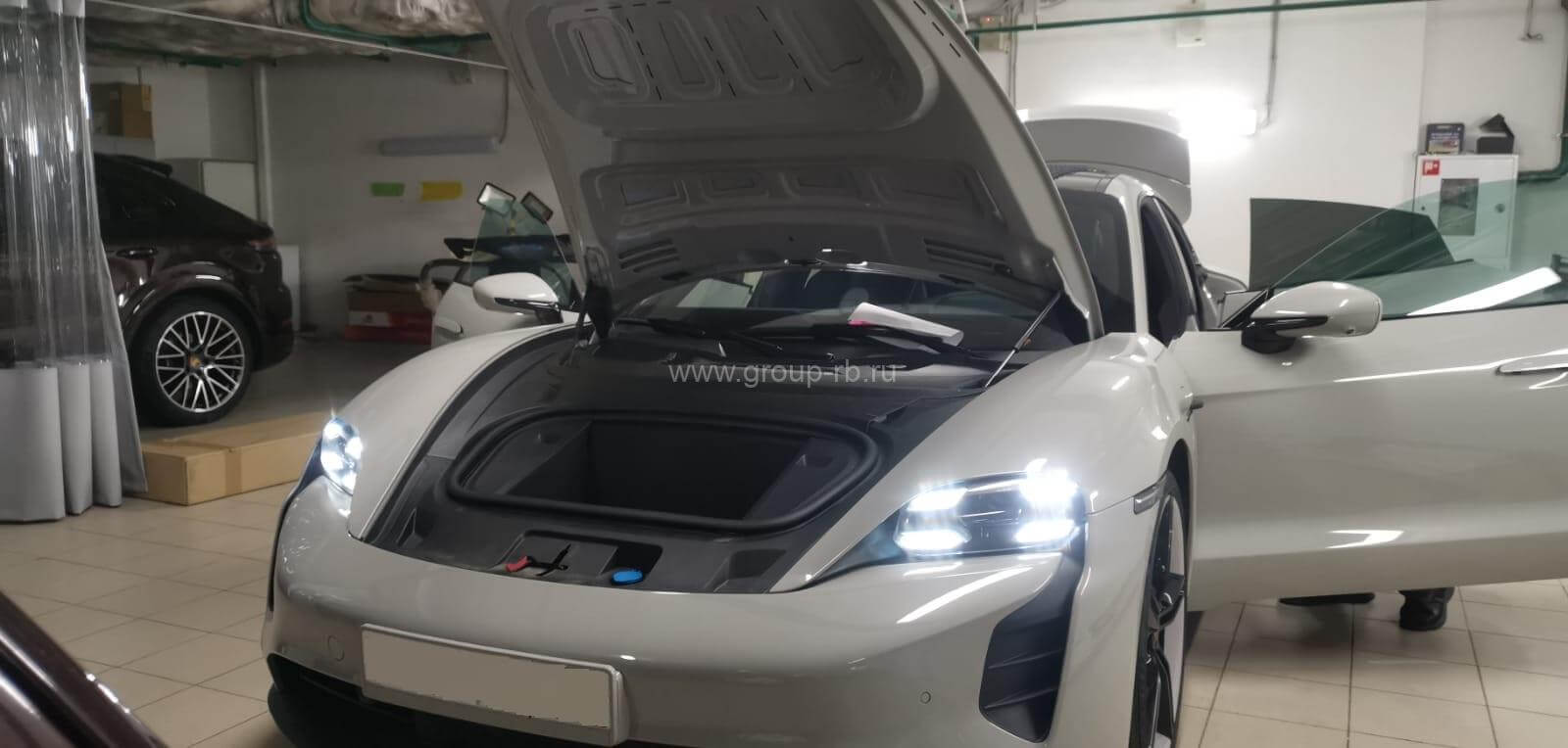 Шумоизоляция «Премиум +»  Porsche Taycan