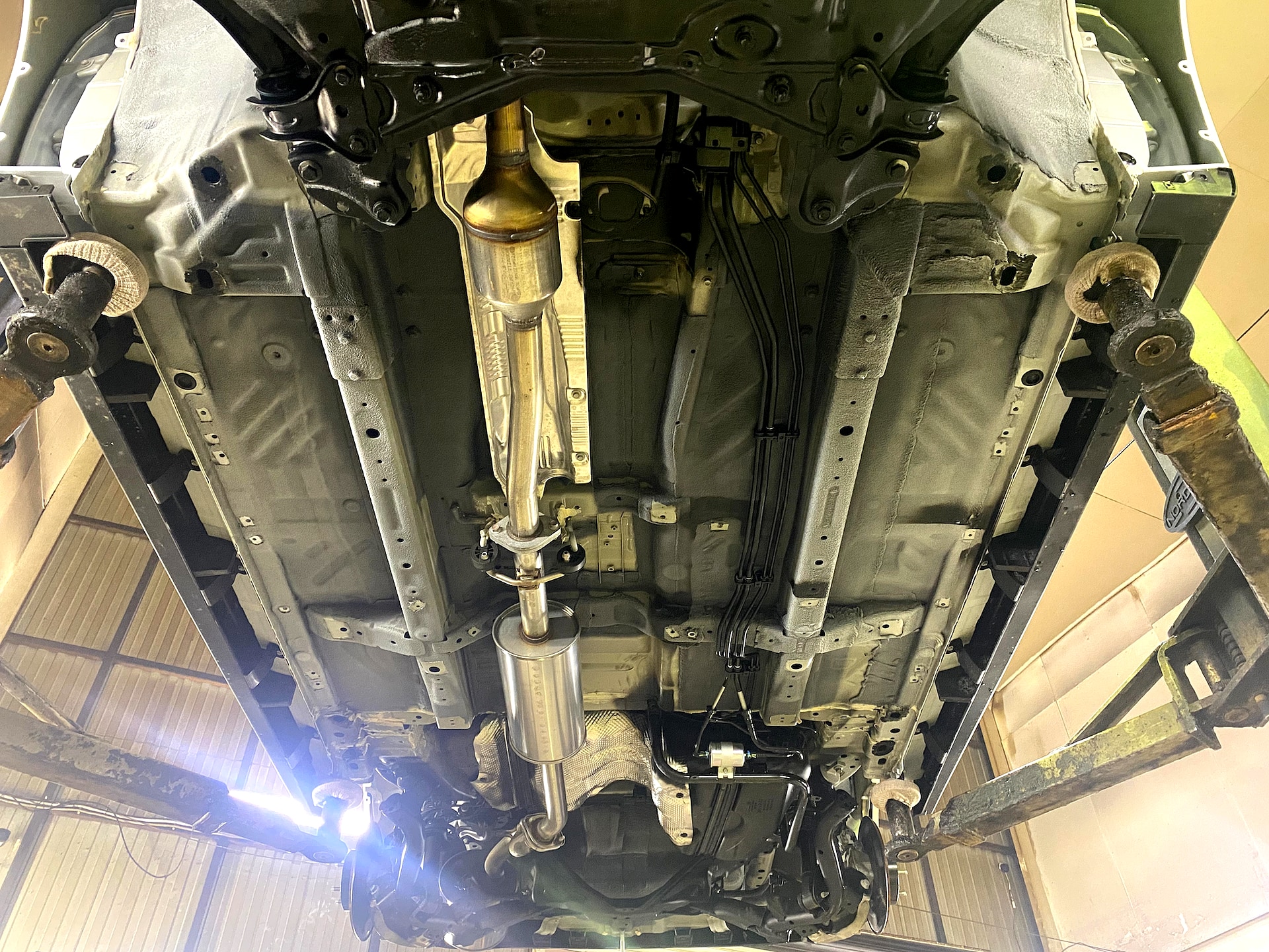 Антикор колесных арок Haval M6